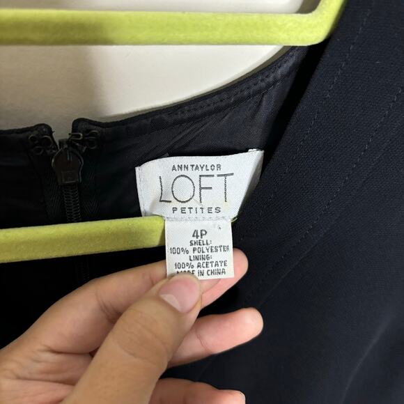 Ann Taylor Loft Black Sleeveless Mini Sheath Dress Sz 4P - Picture 4 of 10